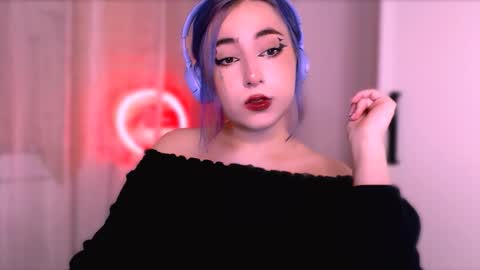 Snapshot of ediefris chatting on September 13, 8:39 pm fickle demon made of clumps of matter online show from September 13, 8:39 pm