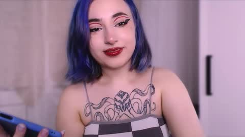 Snapshot of ediefris chatting on September 9, 4:18 pm fickle demon made of clumps of matter online show from September 9, 4:18 pm