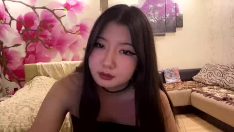 Eri online show from June 7, 9:32 pm
