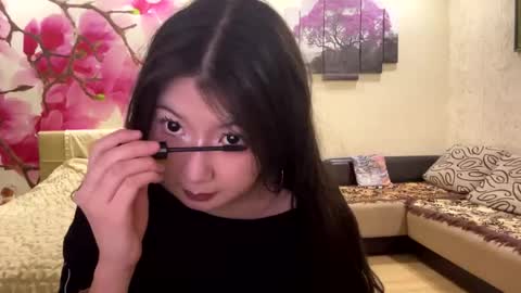 Eri online show from April 29, 8:58 pm