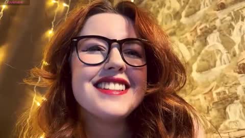 Snapshot of edithafarro chatting on January 23, 11:05 pm Friendly neighbourhoud redhead online show from January 23, 11:05 pm