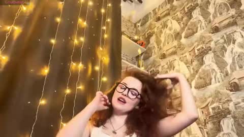 Snapshot of edithafarro chatting on February 17, 11:11 pm Friendly neighbourhoud redhead online show from February 17, 11:11 pm