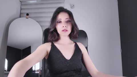 Edranah online show from November 3, 9:08 pm