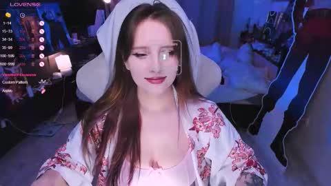 Snapshot of effie_lee chatting on October 23, 2:01 pm Effie online show from October 23, 2:01 pm
