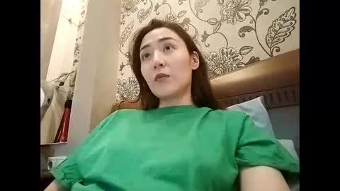 Effy online show from June 5, 4:24 pm
