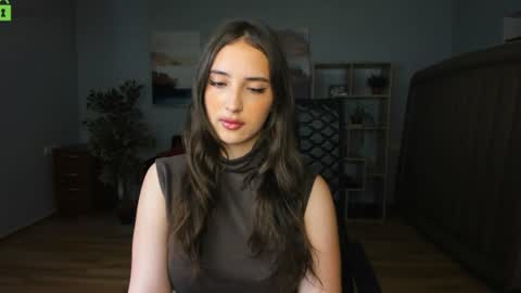 Effy Royse online show from July 2, 11:38 am