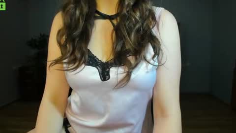 Effy Royse online show from July 20, 6:05 am