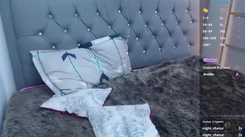 EILISH HALL online show from November 12, 11:25 pm