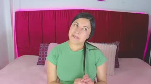 eimy__cute online show from August 5, 7:20 pm