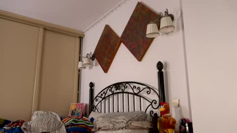 Elena online show from November 26, 6:14 am