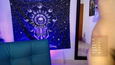 Ela  Help me reach 100 thumbs up online show from July 8, 6:59 am