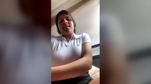 Elahia online show from January 11, 6:57 pm