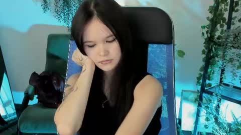 Your sweet girl online show from June 21, 8:02 pm
