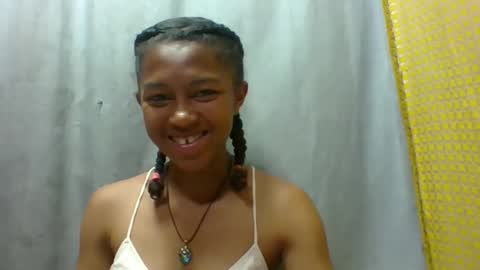 elaliealdy online show from September 15, 7:05 am