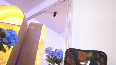 Elasummeer online show from February 3, 12:10 pm