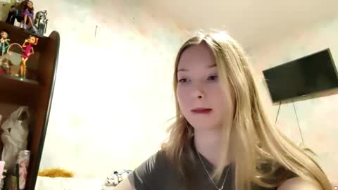 MIa online show from February 27, 2:06 pm