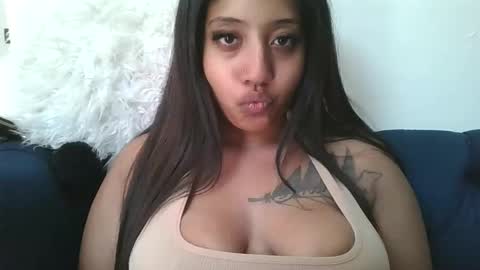 Kaykay online show from November 20, 11:11 am