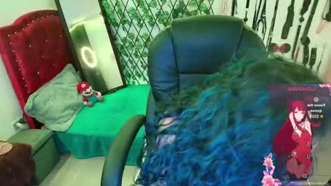 Snapshot of elektra_32 chatting on October 7, 7:24 am elektra online show from October 7, 7:24 am