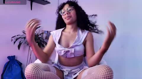 Snapshot of elektra_williams chatting on January 31, 10:10 pm elektra_williams online show from January 31, 10:10 pm