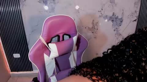elena_wolff online show from June 25, 11:56 am