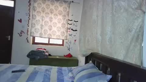 eleniedoll online show from February 19, 9:53 am