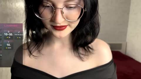 Annie PVT IS OPEN online show from May 15, 9:17 pm