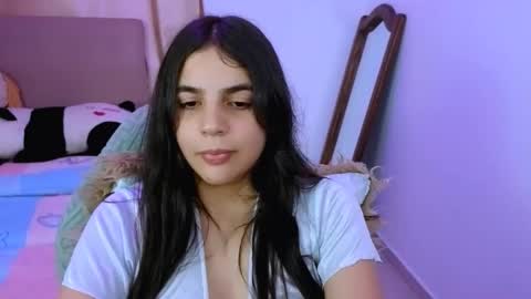 Snapshot of elenna_hotx chatting on October 21, 10:47 pm agnes online show from October 21, 10:47 pm