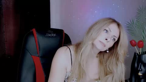 Elli online show from October 12, 6:16 am