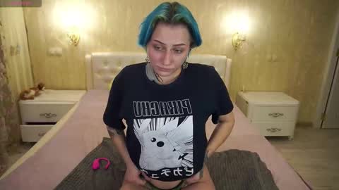 Luna online show from November 15, 10:00 pm