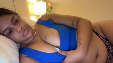 elibabyyy2 online show from July 11, 5:18 am