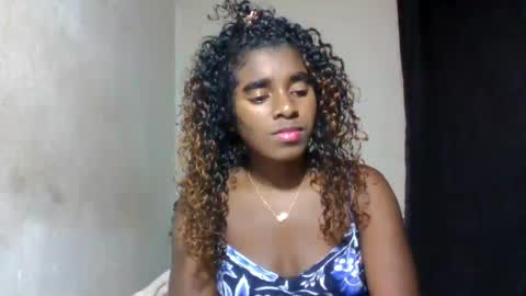 elina981 online show from August 1, 3:36 pm