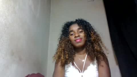 elina981 online show from July 28, 11:28 am