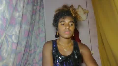 elina981 online show from April 12, 4:54 pm
