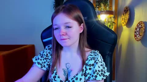 elinavale online show from June 7, 5:20 pm