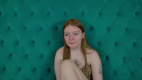 elinavale online show from June 5, 6:36 pm