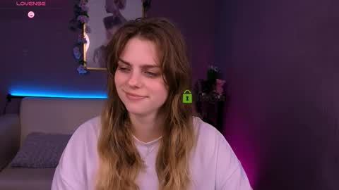 elisa_rise online show from March 14, 2:18 pm