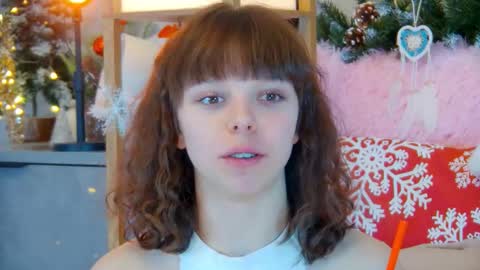 ElisabethDavis online show from December 20, 6:56 pm