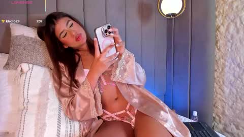 Elise diamond online show from February 5, 8:06 am