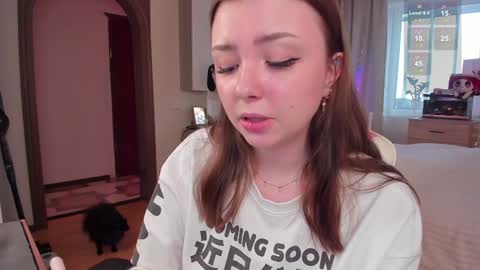 Snapshot of elisejays chatting on January 26, 10:23 am Elise online show from January 26, 10:23 am