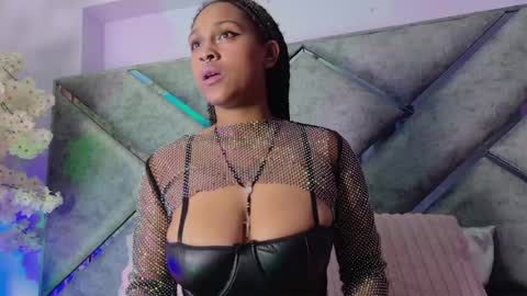elit noa online show from July 7, 2:47 am