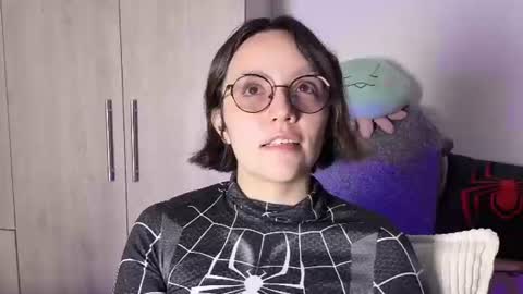 Eliza online show from August 3, 5:07 pm