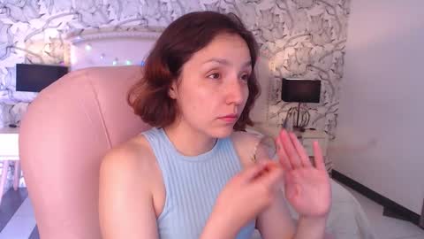 Eliza online show from November 18, 7:15 pm