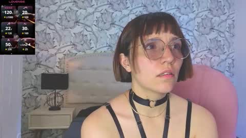 Eliza online show from March 3, 8:04 pm