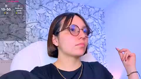 Eliza online show from June 13, 7:55 pm