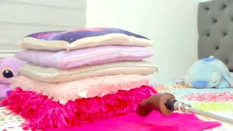 ELIZA online show from August 2, 4:04 am