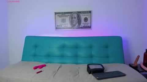 Elizabeth Lamer online show from December 18, 7:02 am