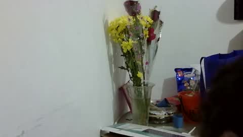 Elizabeth Martinez  online show from March 12, 8:11 pm