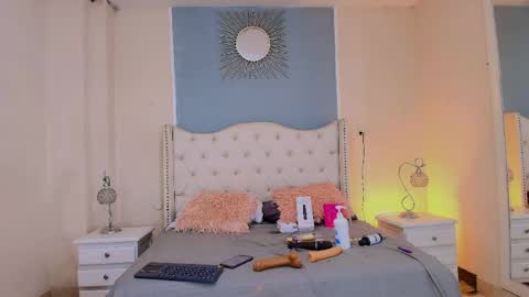 Elizabeth  online show from June 6, 10:38 pm