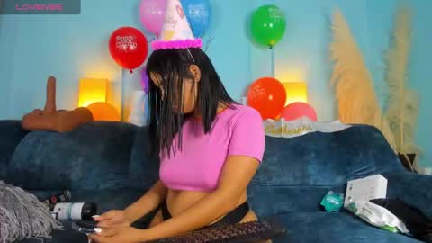 Snapshot of elizabeth_vonsweet chatting on March 1, 7:59 pm Eli online show from March 1, 7:59 pm