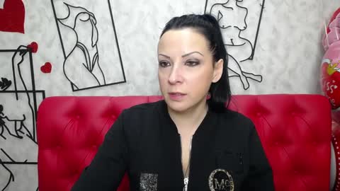 ElizabethSho online show from March 7, 6:43 pm